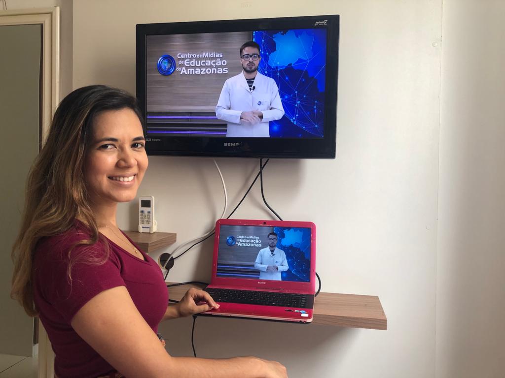 Durante o projeto ‘Aula em Casa’, redes sociais se tornam ferramentas essenciais de aprendizagem
