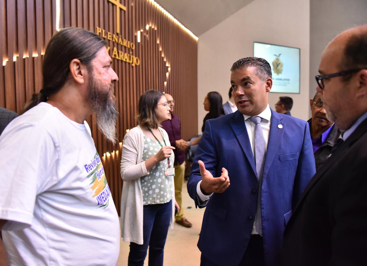 Josué solicita aos Procons que assegurem baixa nos preços dos combustíveis