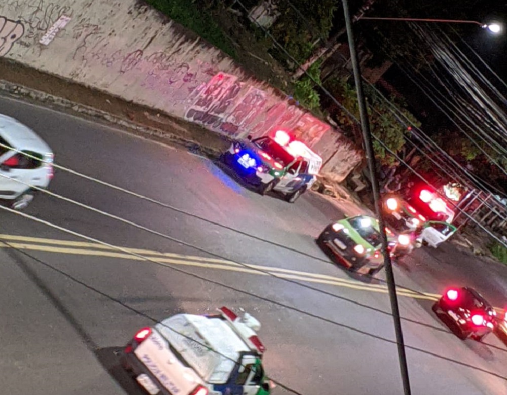 Membros do “CV do Alvorada” trocam tiros com a polícia na avenida dos Franceses; veja o vídeo