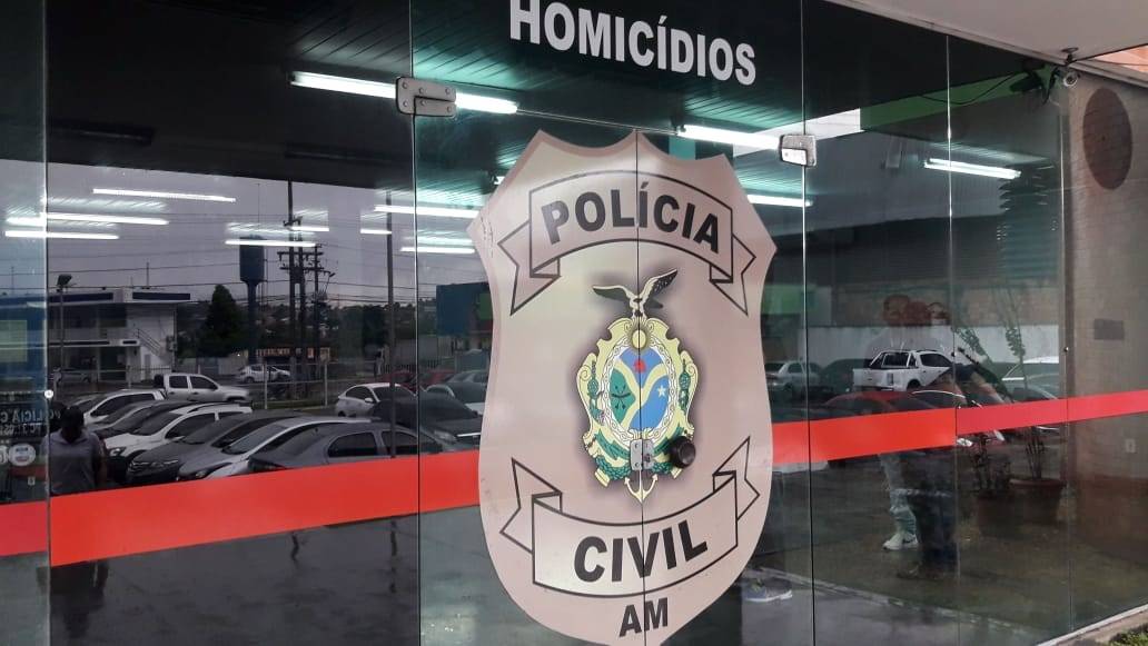 Às vésperas do Dia das Mães, costureira é encontrada morta pelo próprio filho, em Manaus
