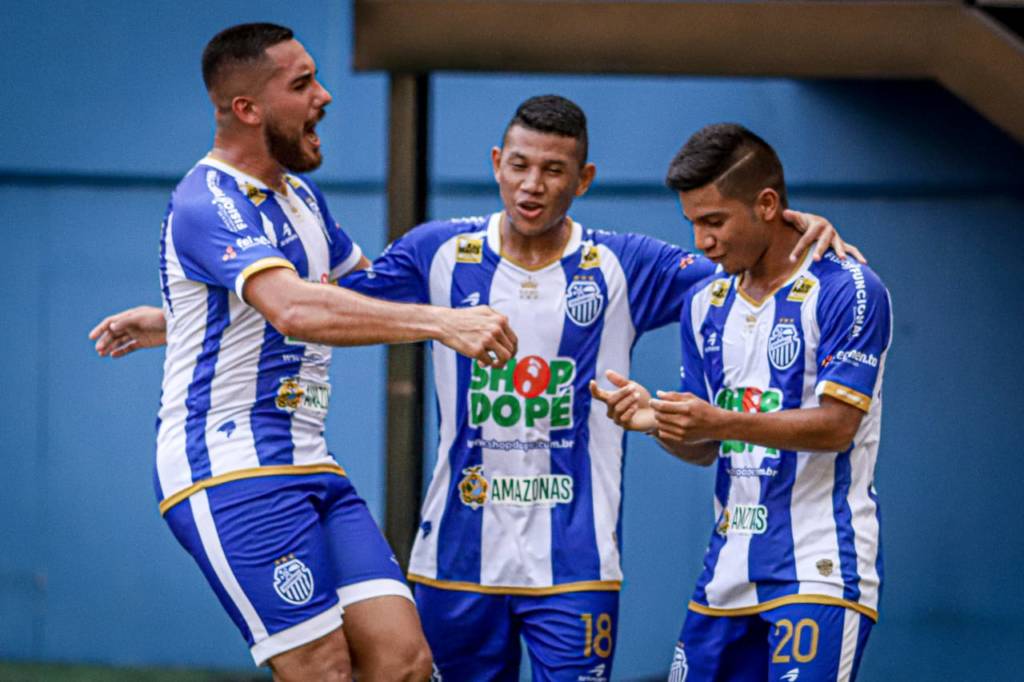 São Raimundo vence Manaus FC na Arena da Amazônia