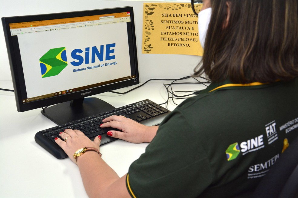 Sine Amazonas divulga 25 vagas de emprego em diversas áreas para esta segunda-feira (21)