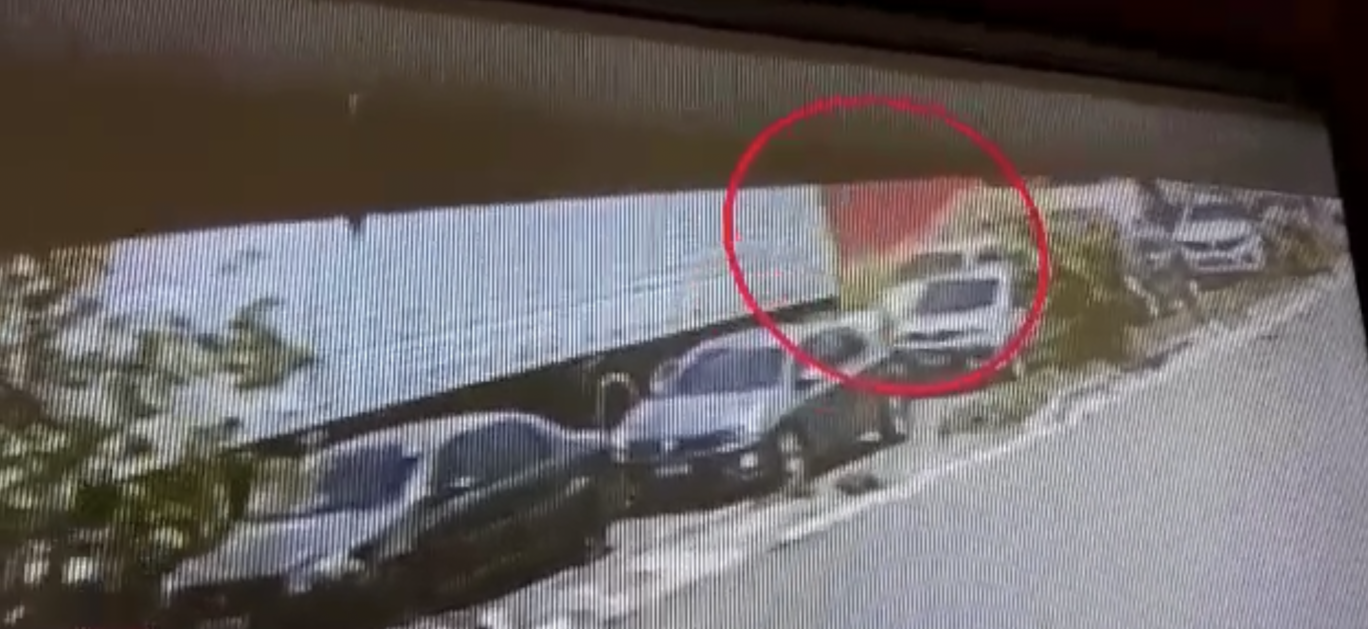 Vídeo mostra momento exato em que caminhão esmaga carro e mata duas mulheres, em Manaus; veja
