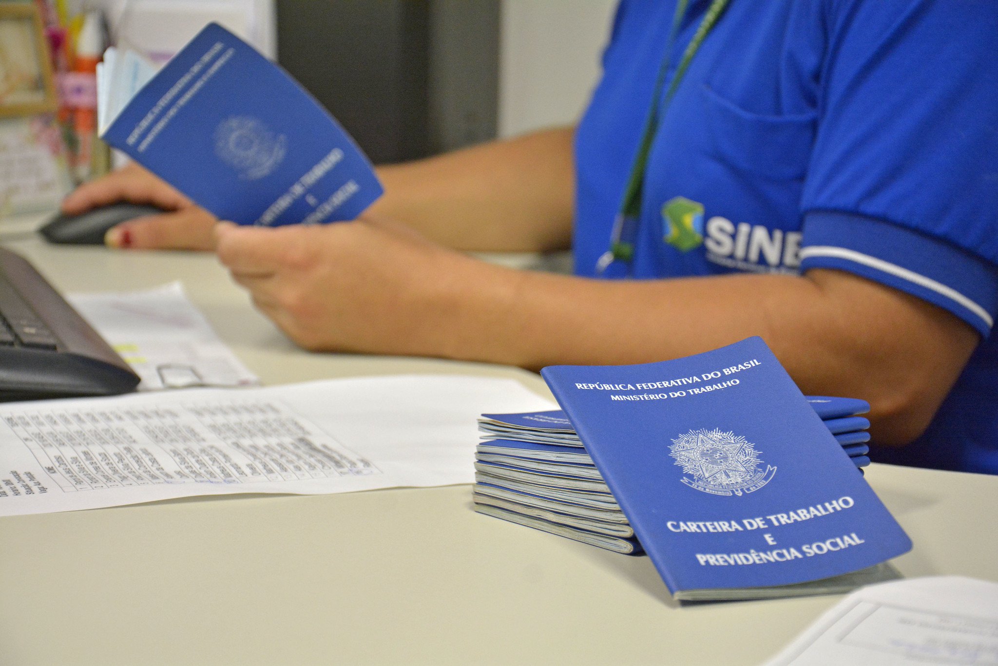 Prefeitura de Manaus oferta 156 vagas de emprego nesta sexta-feira (24)