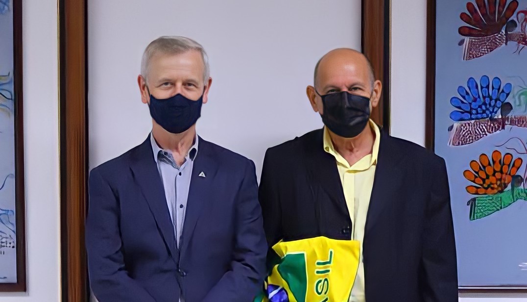 CEO da Rádio Difusora faz visita de cortesia à Suframa