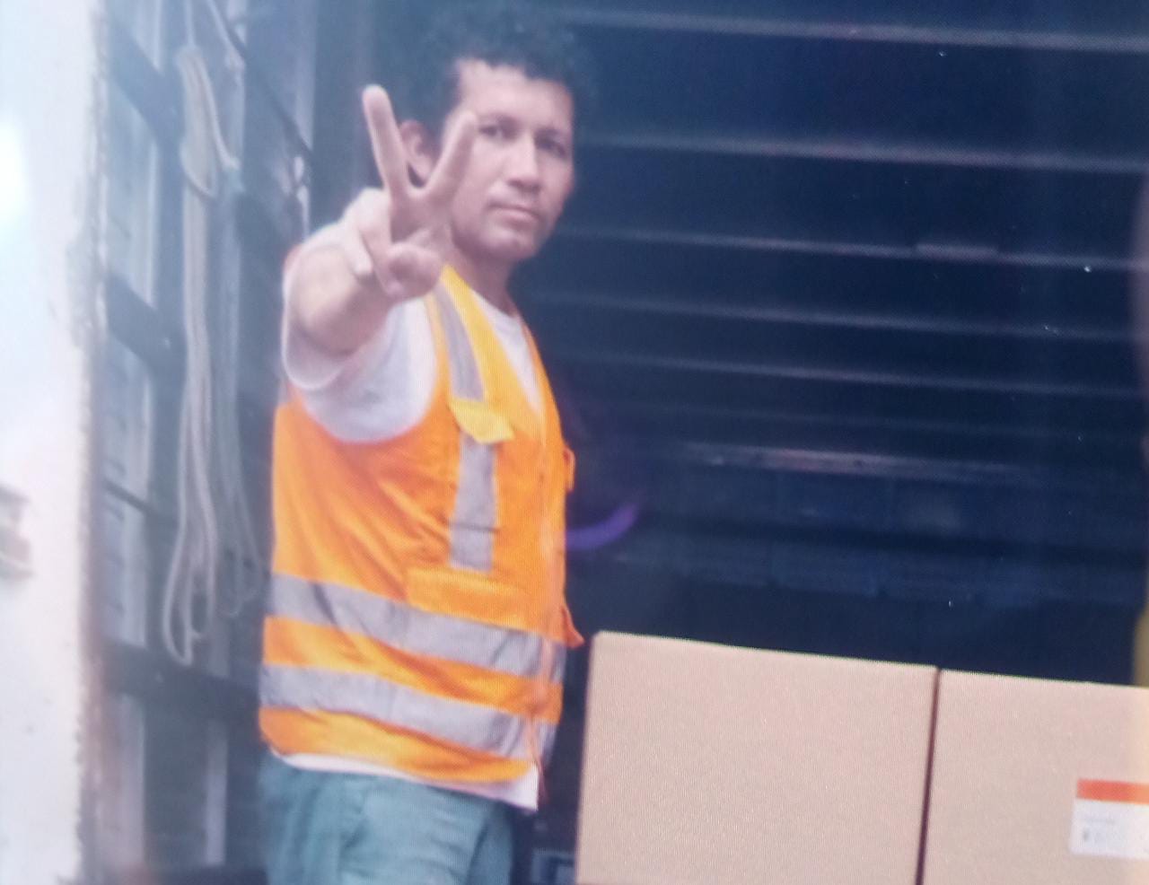 Após bebedeira com amigos, ajudante de caminhão morre afogado em igarapé do Coroado