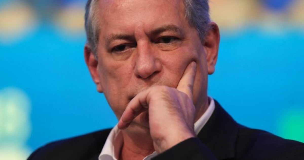 Urgente: Ciro Gomes suspende sua pré-candidatura à presidência da República