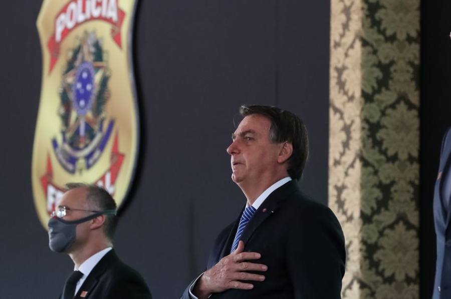 Presidente Bolsonaro parabeniza PF por operações que investigam desvios na Saúde e Educação