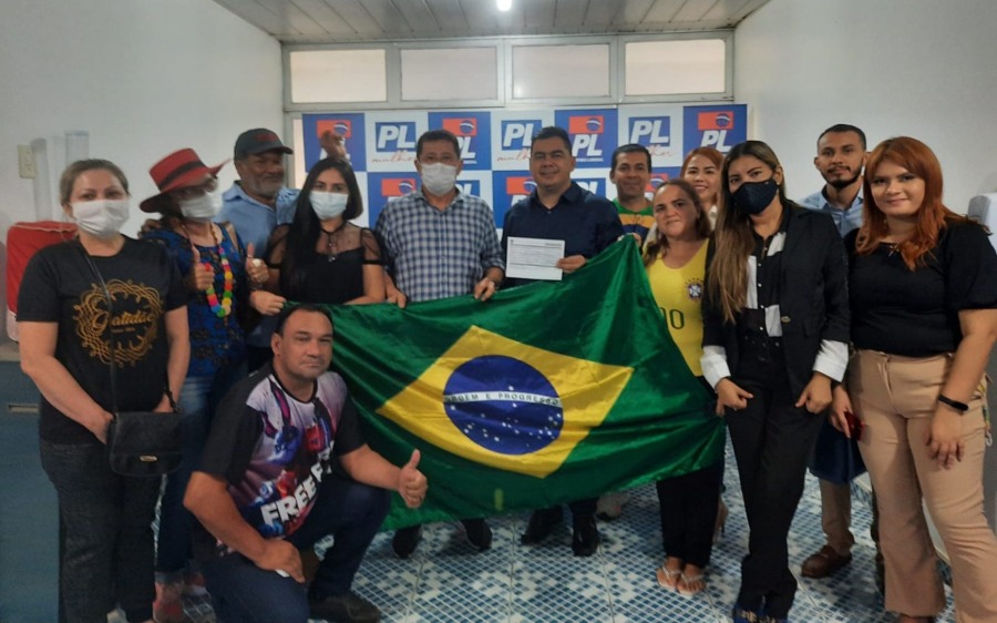 Movimento Conservador do Amazonas migra para o PL após a filiação do presidente Bolsonaro
