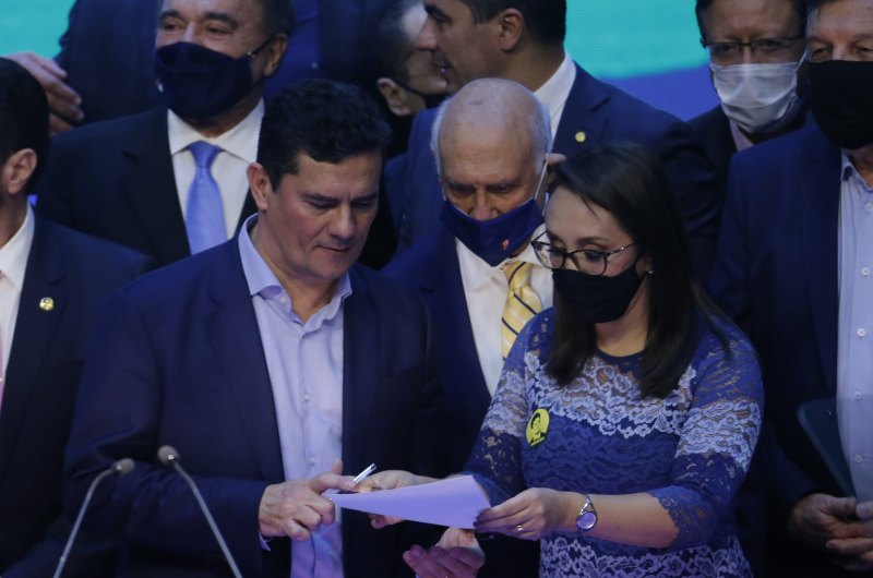 Partido de Moro entrega cargos negociados em SP