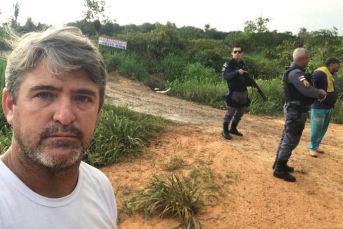 Irmão de ex-vereador é morto a tiros na frente de casa, no Amazonas; veja vídeo