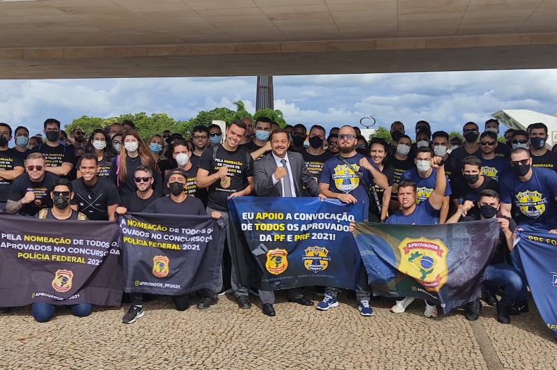 Delegado Pablo defende convocação dos aprovados nos concursos da Polícia Federal e Polícia Rodoviária
