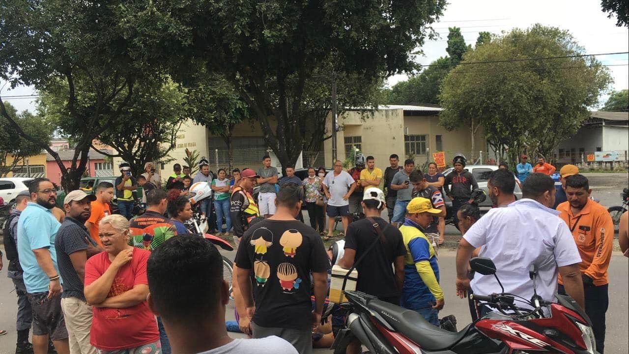 Urgente: motociclista é assassinado ao ir buscar namorada para almoçar, no Nova Cidade; veja vídeo