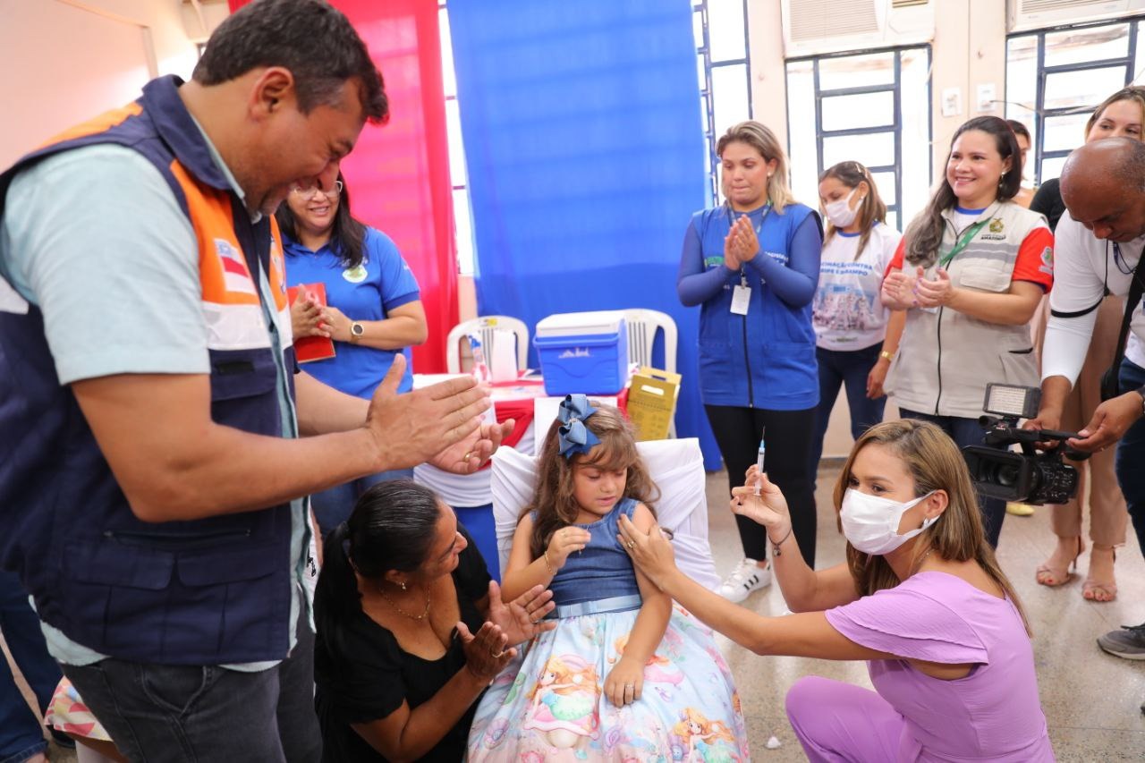 Wilson Lima inicia ações do programa Governo Presente na calha do rio Juruá