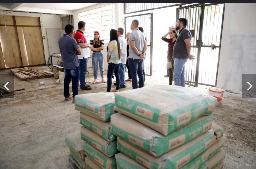 Comitiva da educação vistoria reforma em escolas da Semed