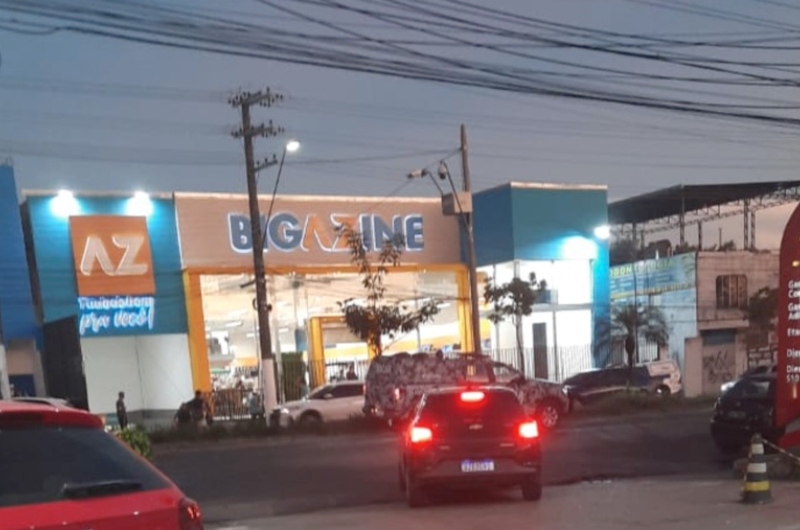 Segurança é baleado no rosto por bandido durante assalto na Grande Circular